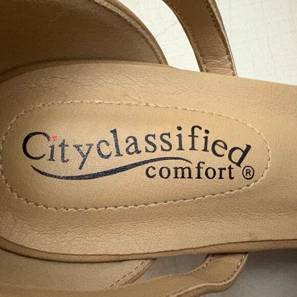 City Classified Nude Ankle Strap Closed Toe Block Heel Pumps Women’s Size 8.5 - Picture 11 of 11